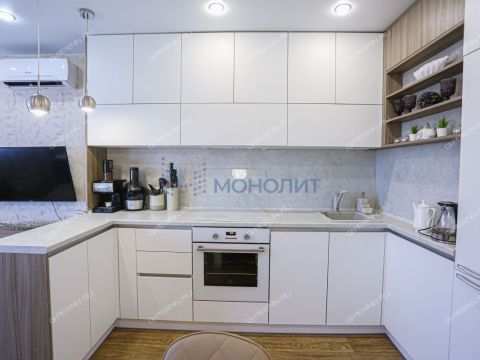 1-komnatnaya-ul-geroya-zhidkova-d-6 фото