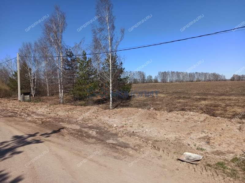 земельный участок 15 соток Радужная улица