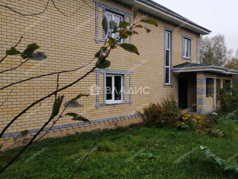 дом на Полевой улице деревня Шишово