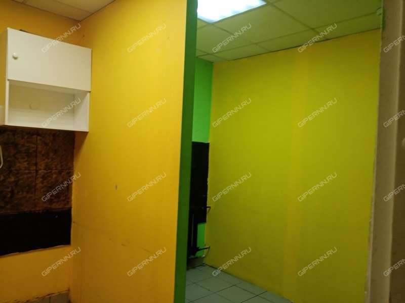 помещение под торговую площадь на Бекетова ул. 52