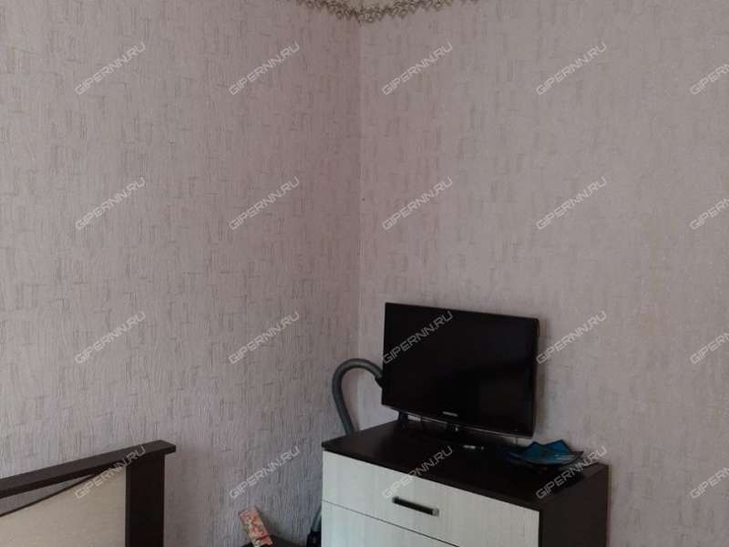 трёхкомнатная квартира на проспекте Бусыгина дом 18