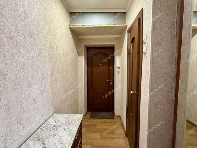 двухкомнатная квартира на улице Героя Советского Союза Поющева дом 9