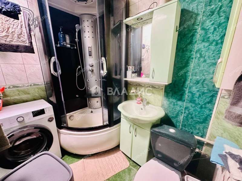 двухкомнатная квартира в 2-м микрорайоне дом 16 город Богородск