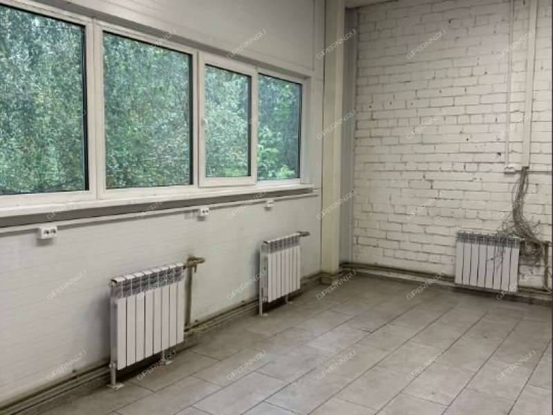 имущественный комплекс под склад, производственную площадь на Московском шоссе