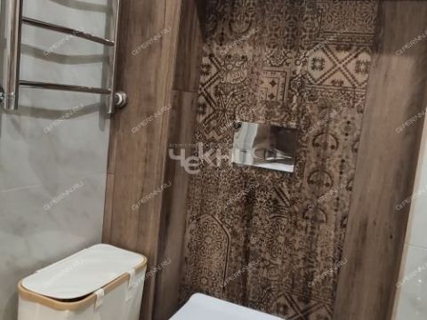 1-komnatnaya-ul-sergeya-akimova-d-44 фото