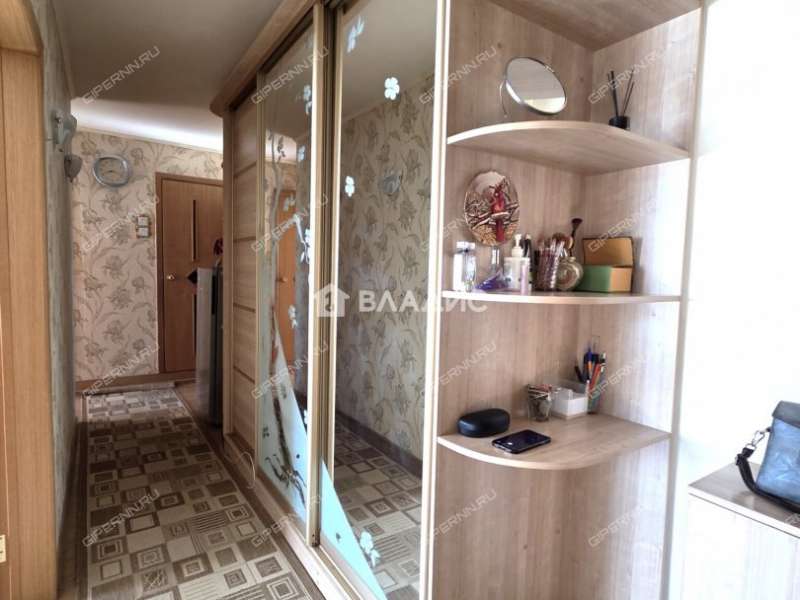 трёхкомнатная квартира на улице Кащенко дом 25