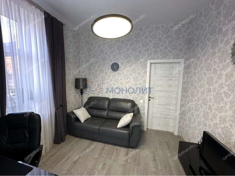 дом в слободе Верхнепечёрская