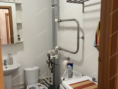 1-komnatnaya-b-r-yuzhnyy-d-16 фото