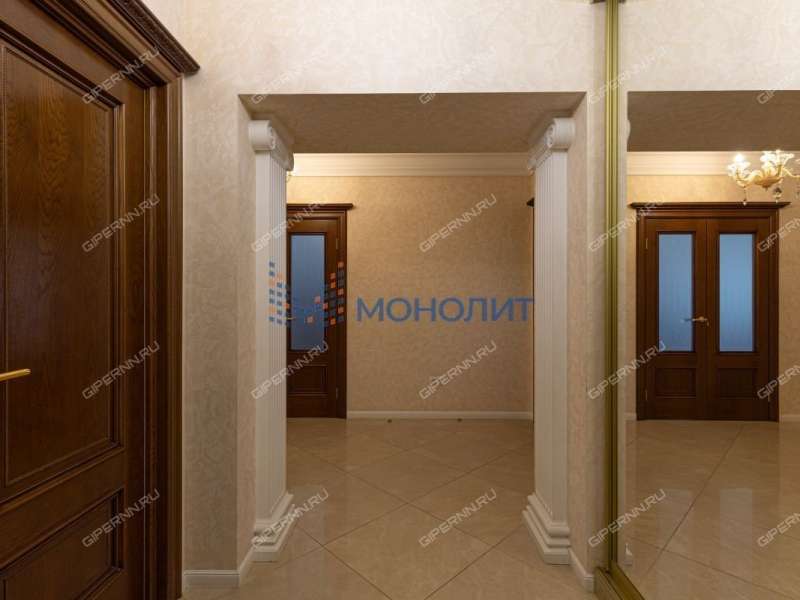 трёхкомнатная квартира на Деловой улице дом 20