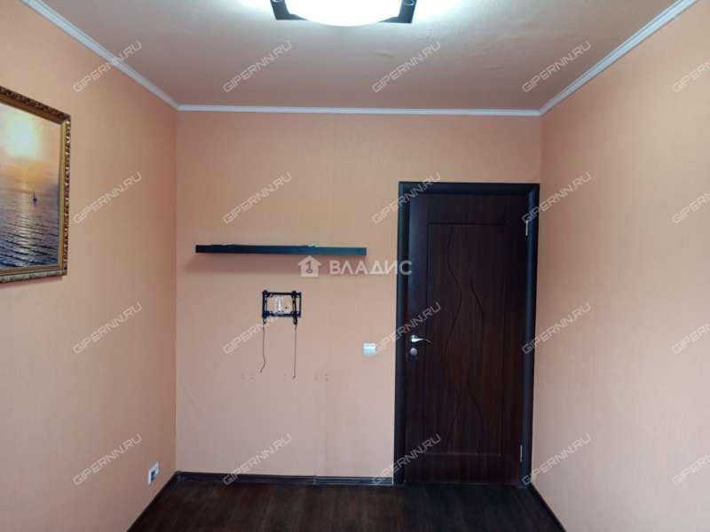 двухкомнатная квартира на улице Строкина дом 5