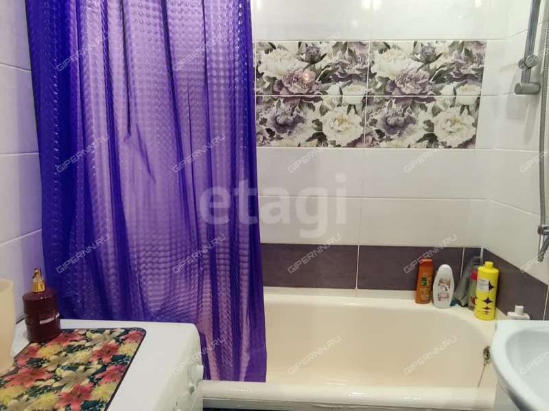 четырёхкомнатная квартира на улице Зайцева дом 17